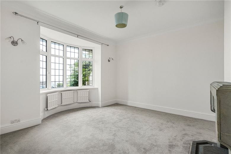 5 bedroom house, Ellesborough Road, Wendover HP22 - Available