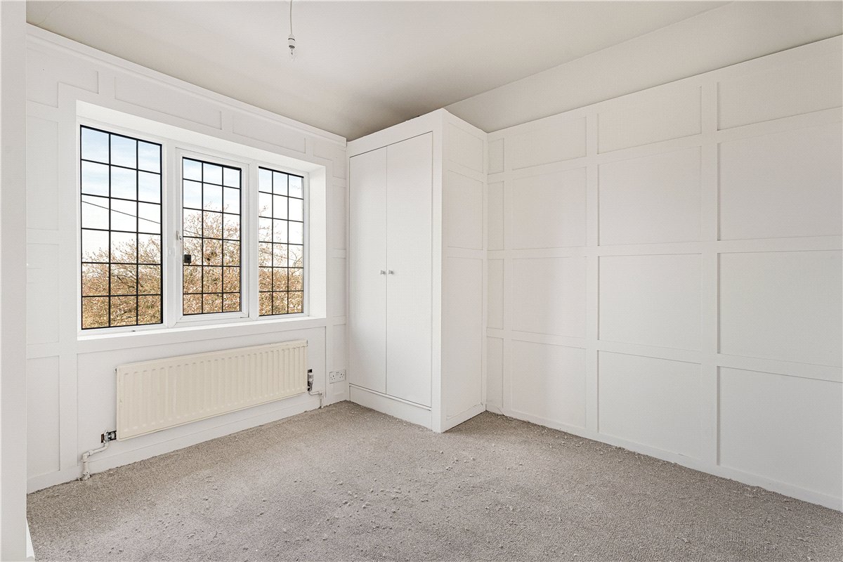 6 bedroom house, Ellesborough Road, Wendover HP22 - Available