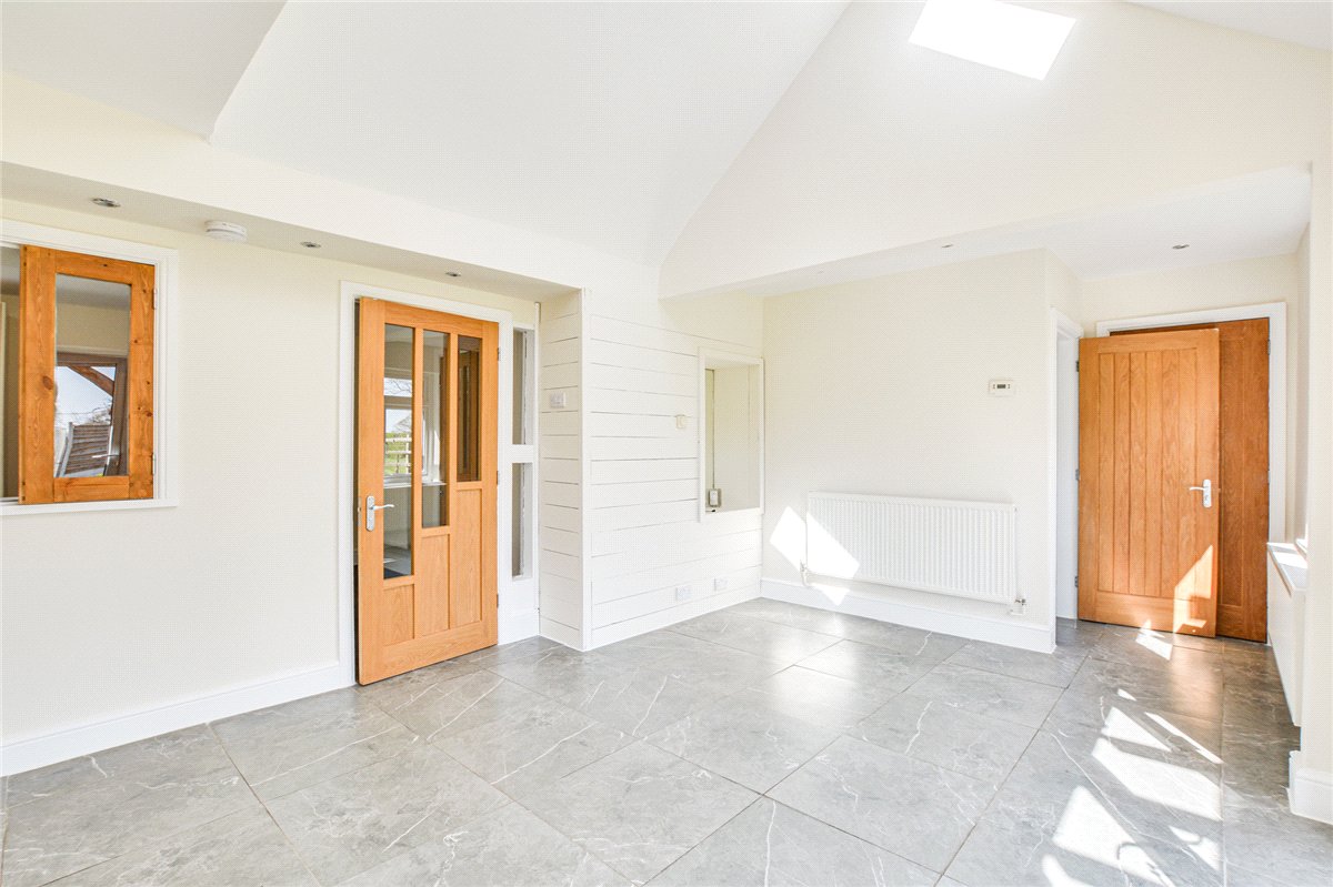 3 bedroom house, Nantwich Road, Minshull Vernon CW10 - Available