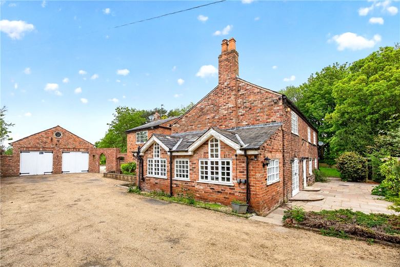 4 bedroom house, Hulse Heath Lane, Mere WA16 - Available