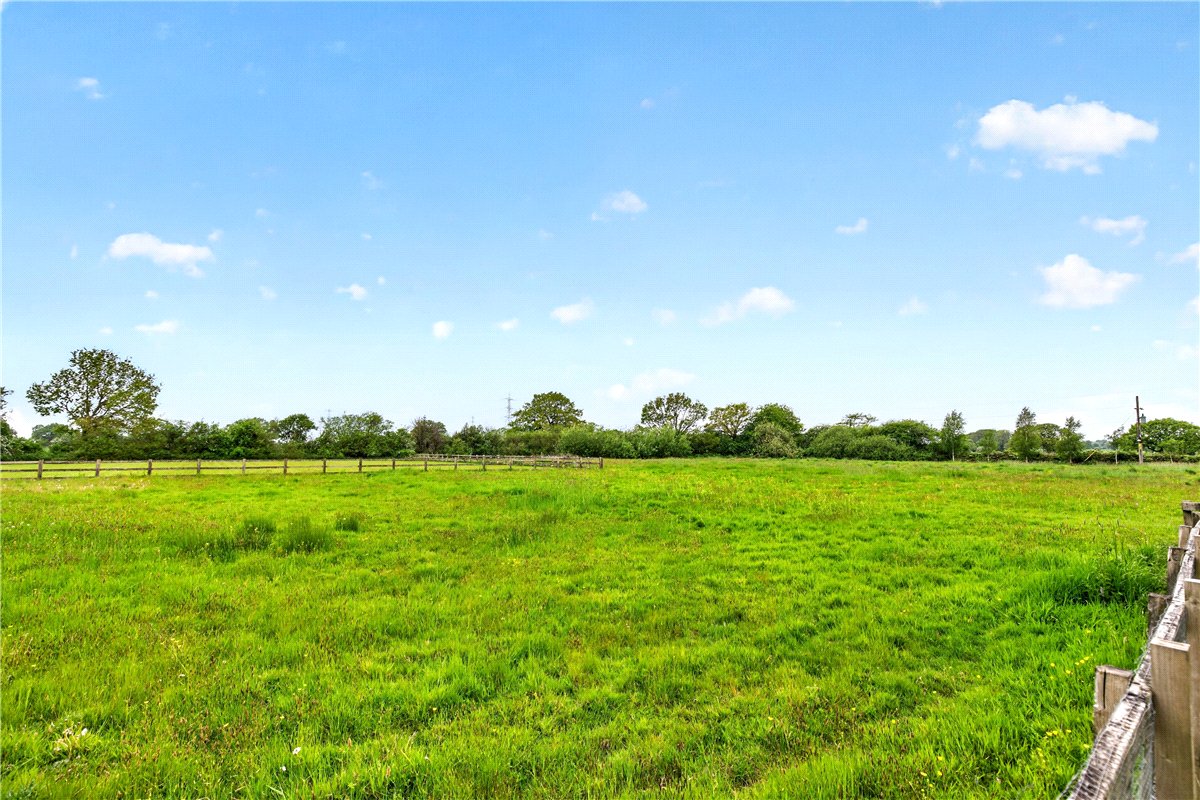 4 bedroom house, Hulse Heath Lane, Mere WA16 - Available