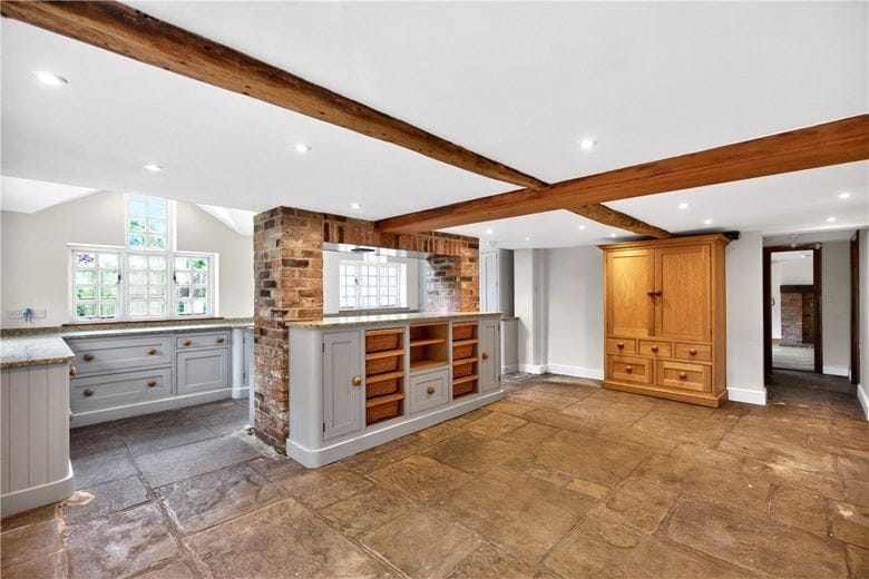 4 bedroom house, Hulse Heath Lane, Mere WA16 - Available