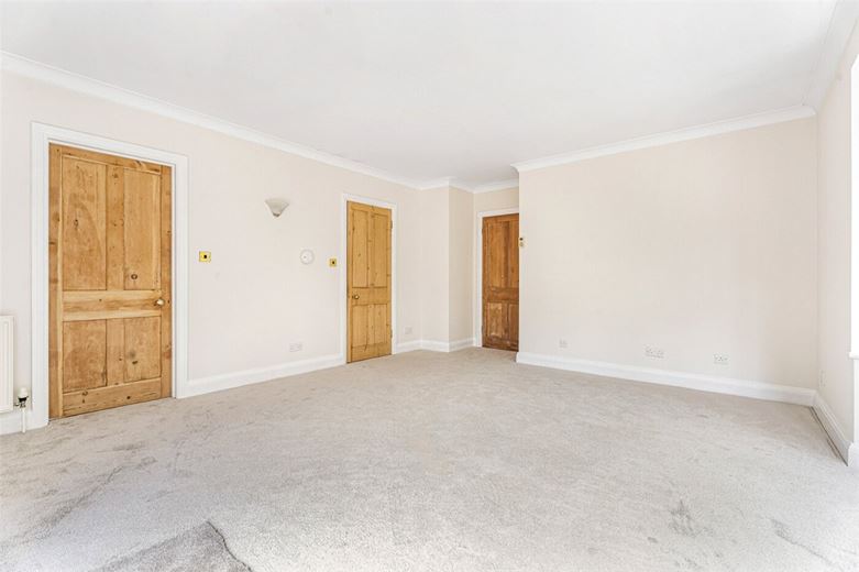 4 bedroom bungalow, Nash Lee Lane, Wendover HP22