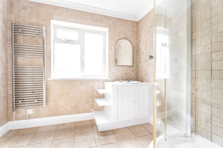 4 bedroom bungalow, Nash Lee Lane, Wendover HP22