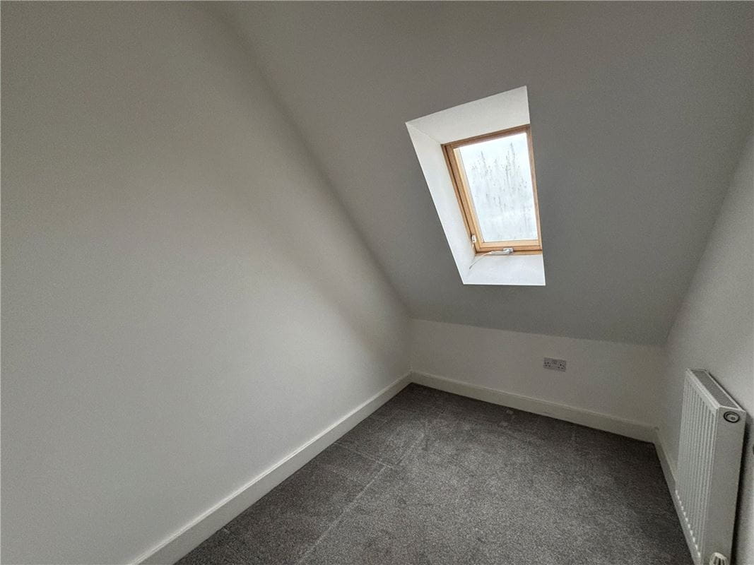 3 bedroom house, Comelybank Drive, Mexborough S64 - Available