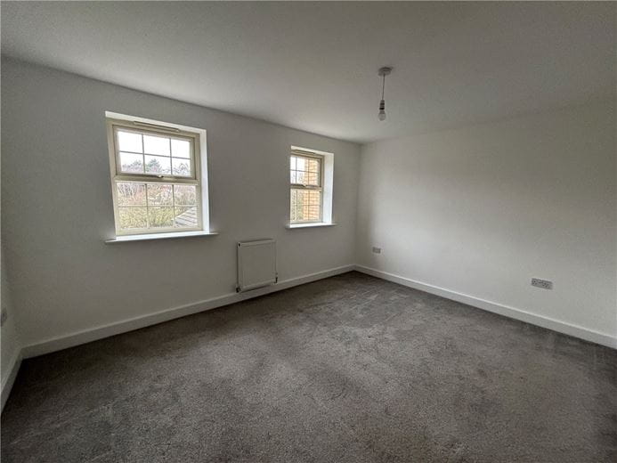 3 bedroom house, Comelybank Drive, Mexborough S64 - Available