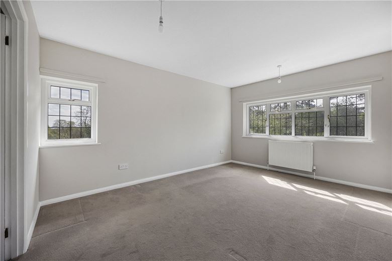 4 bedroom house, Potter Row, Great Missenden HP16 - Available