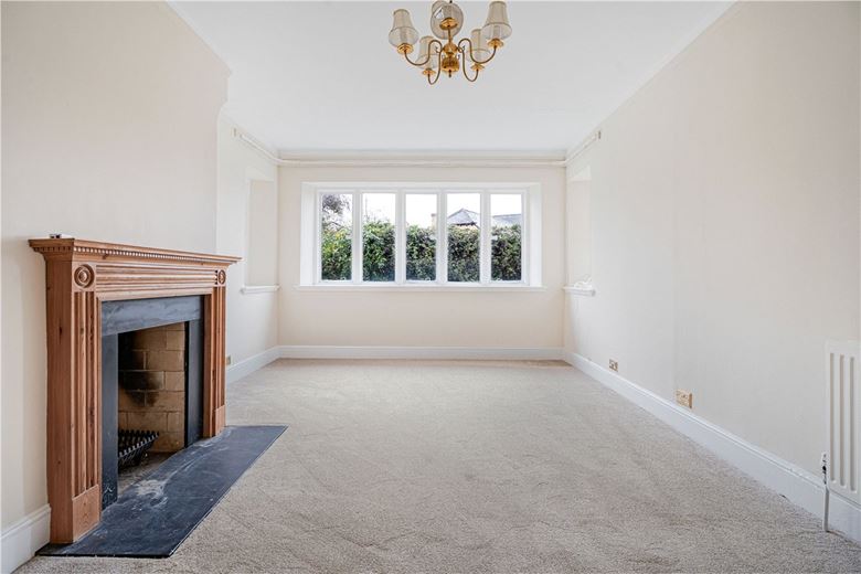 9 bedroom house, Turweston, Brackley NN13 - Available