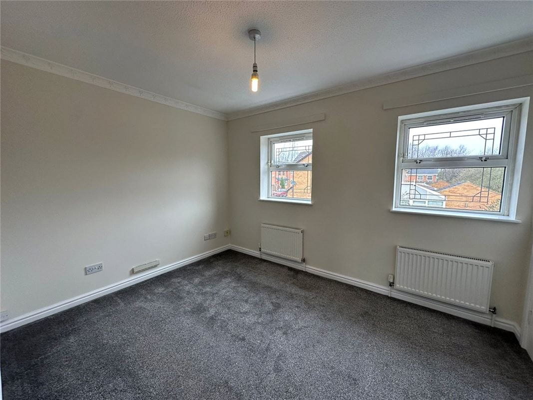 3 bedroom house, Westerton Drive, Bramley S66 - Available