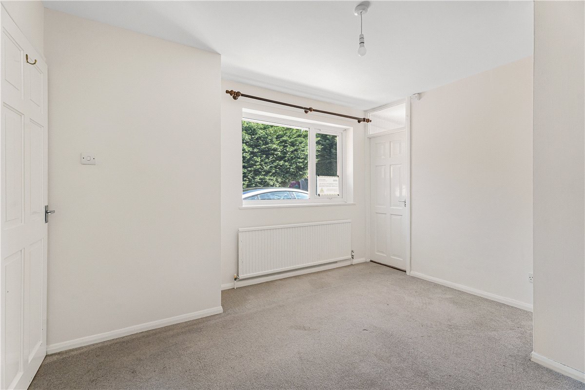 4 bedroom bungalow, London Road, Wendover HP22 - Available