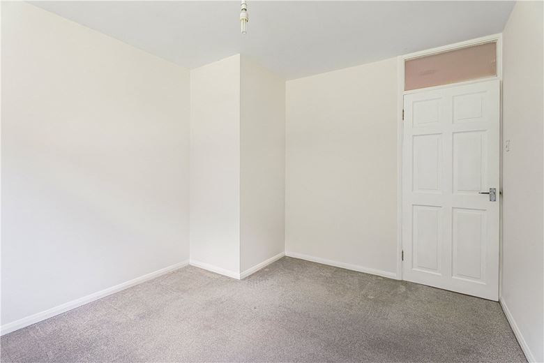 4 bedroom bungalow, London Road, Wendover HP22 - Available