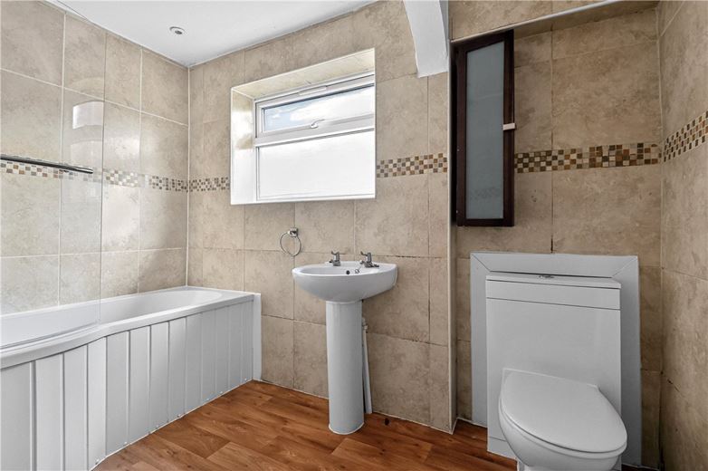 3 bedroom bungalow, Birch Grove, Birchmoor B78 - Let Agreed