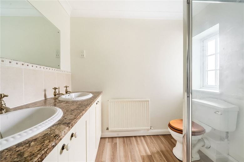 4 bedroom house, Ballinger Road, South Heath HP16 - Available