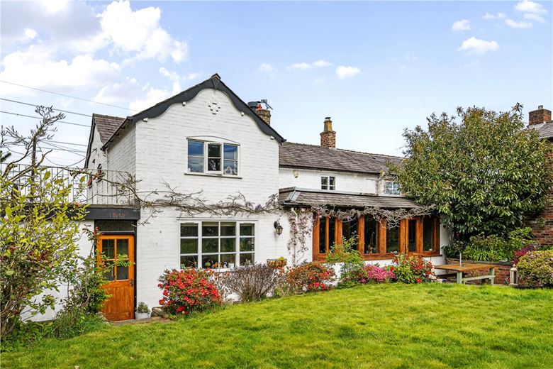 3 bedroom house, Hoo Green Lane, Mere WA16 - Available