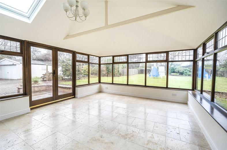 4 bedroom house, Pontefract Road, Crofton WF4 - Available