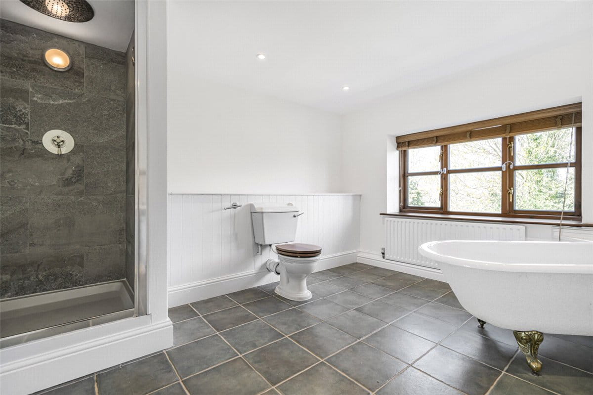 4 bedroom cottage, Yew Tree Court, Nantwich Road CW10