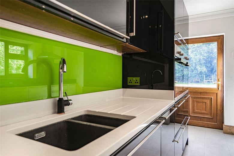 14 bedroom house, Yarnfield Lane, Yarnfield ST15 - Available