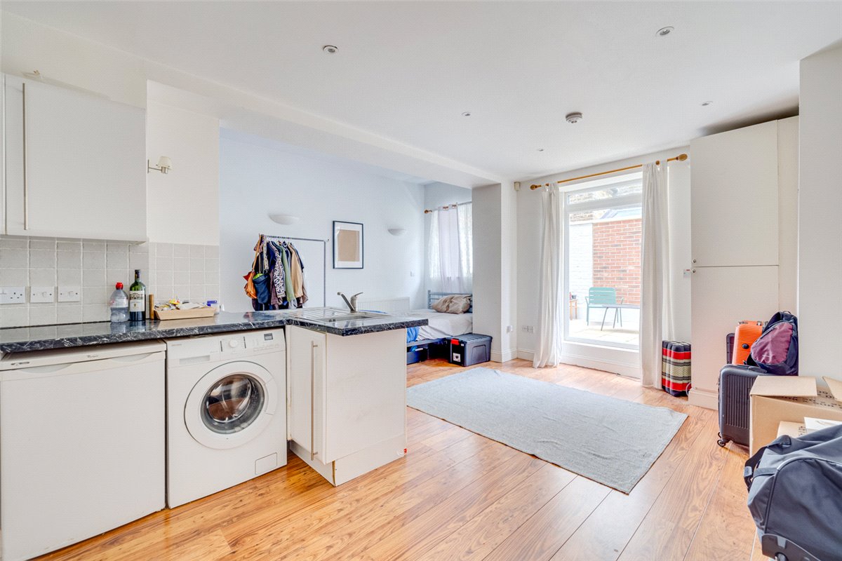 5 bedroom flat, Fulham Palace Road, London SW6 - Sold