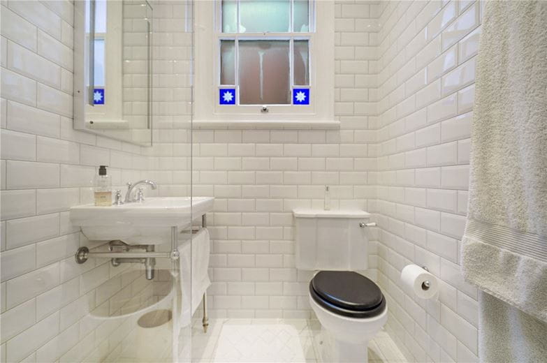 3 bedroom flat, Bishops Mansions, Fulham SW6 - Available