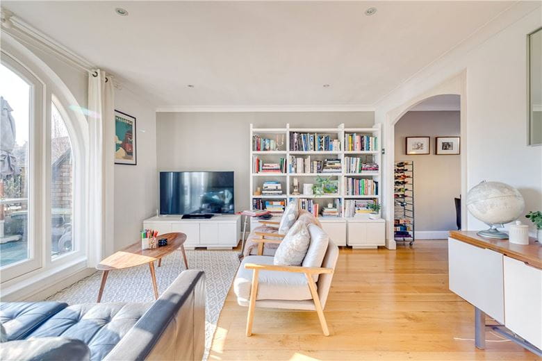 2 bedroom house, Marryat Square, Wyfold Road SW6 - Available