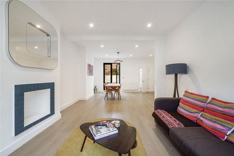 3 bedroom house, Colehill Lane, London SW6 - Available