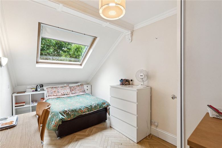 6 bedroom house, Niton Street, London SW6 - Available