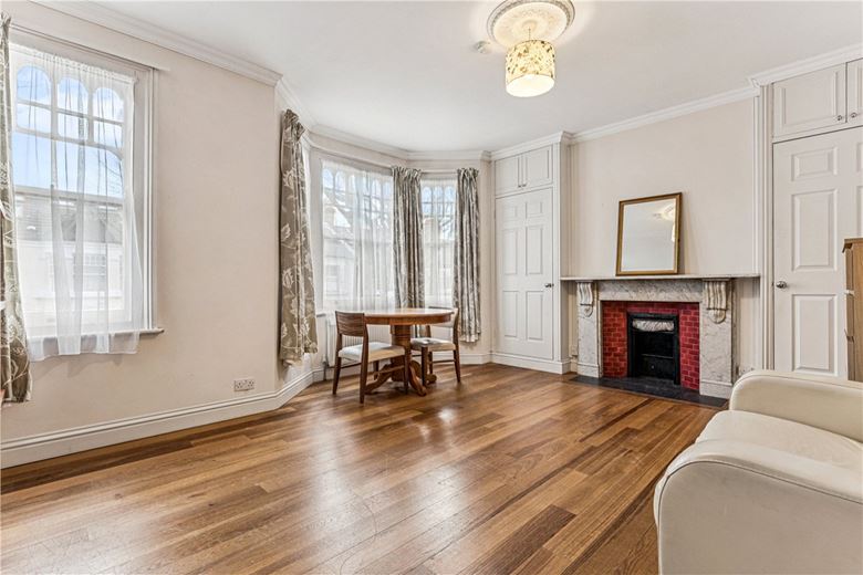 6 bedroom house, Niton Street, London SW6 - Available