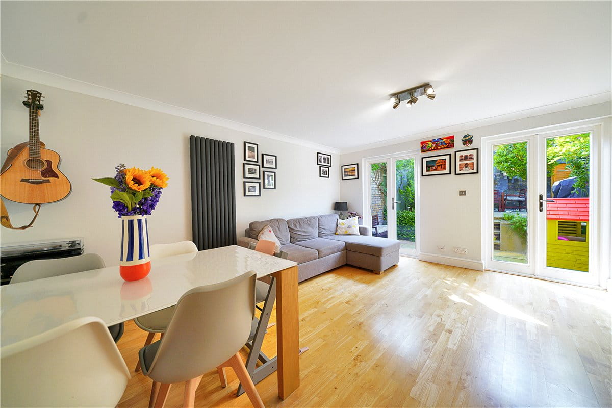 2 bedroom house, Marryat Square, Wyfold Road SW6 - Sold STC