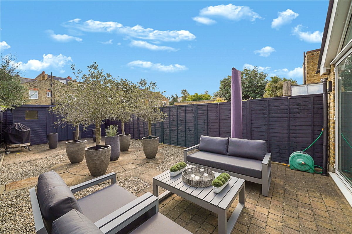 4 bedroom house, Kenyon Street, London SW6 - Sold