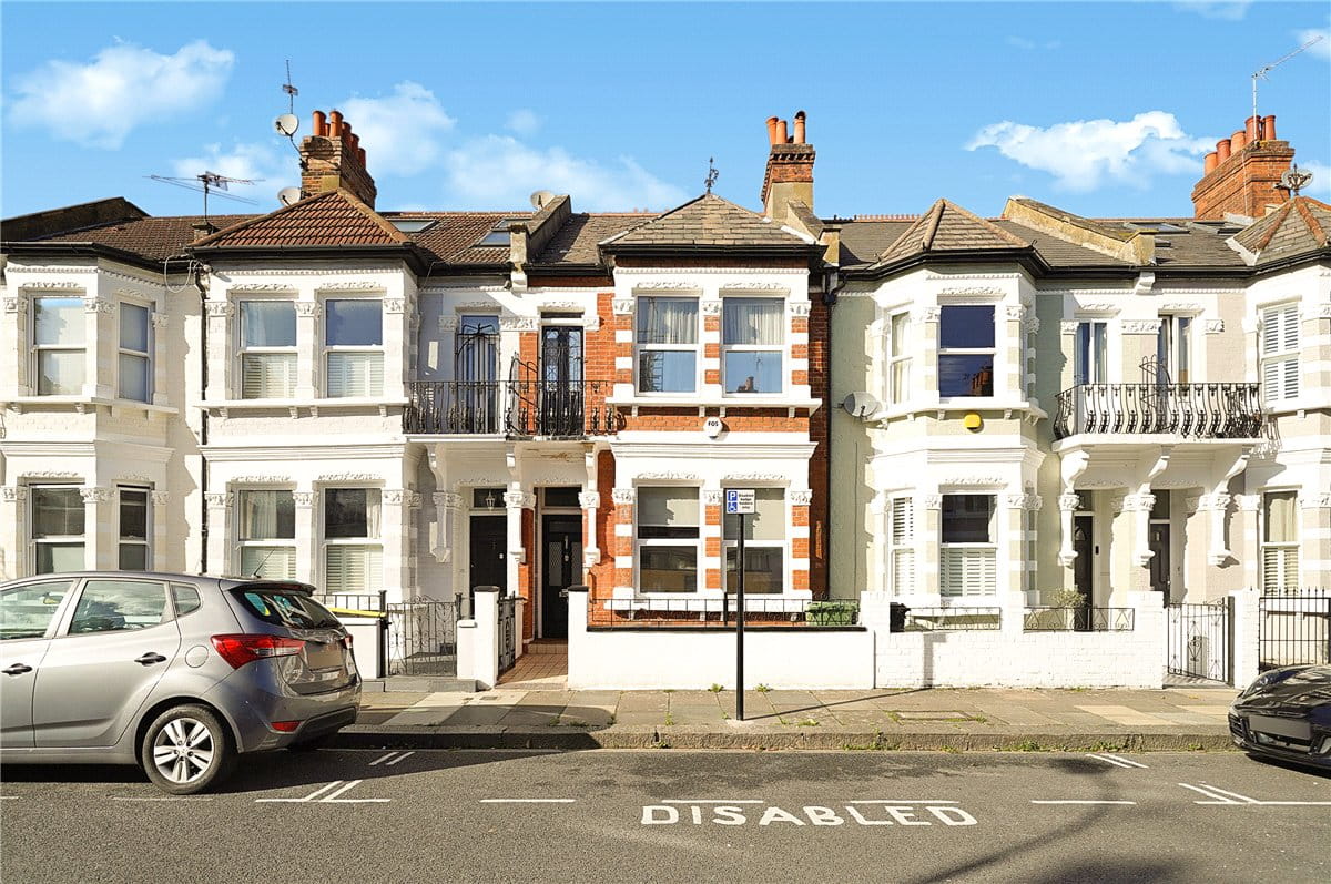 3 bedroom house, Burnfoot Avenue, London SW6 - Sold STC