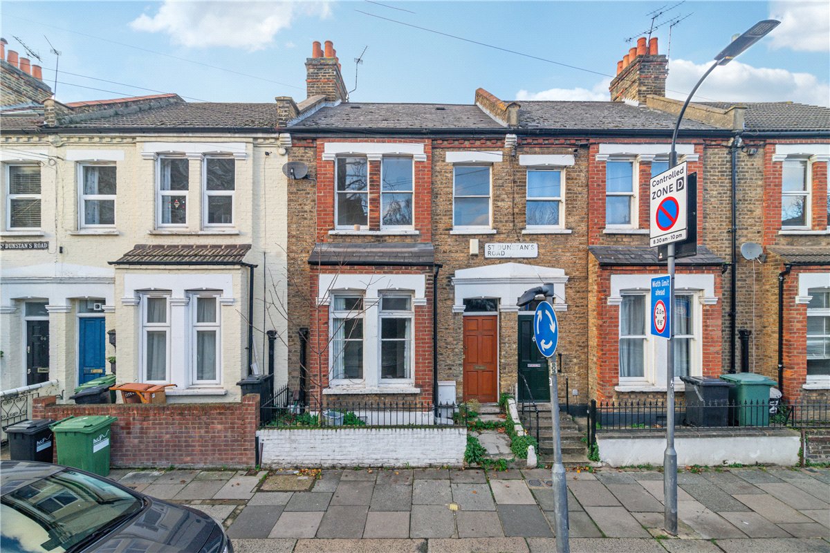 3 bedroom house, St. Dunstans Road, London W6 - Available