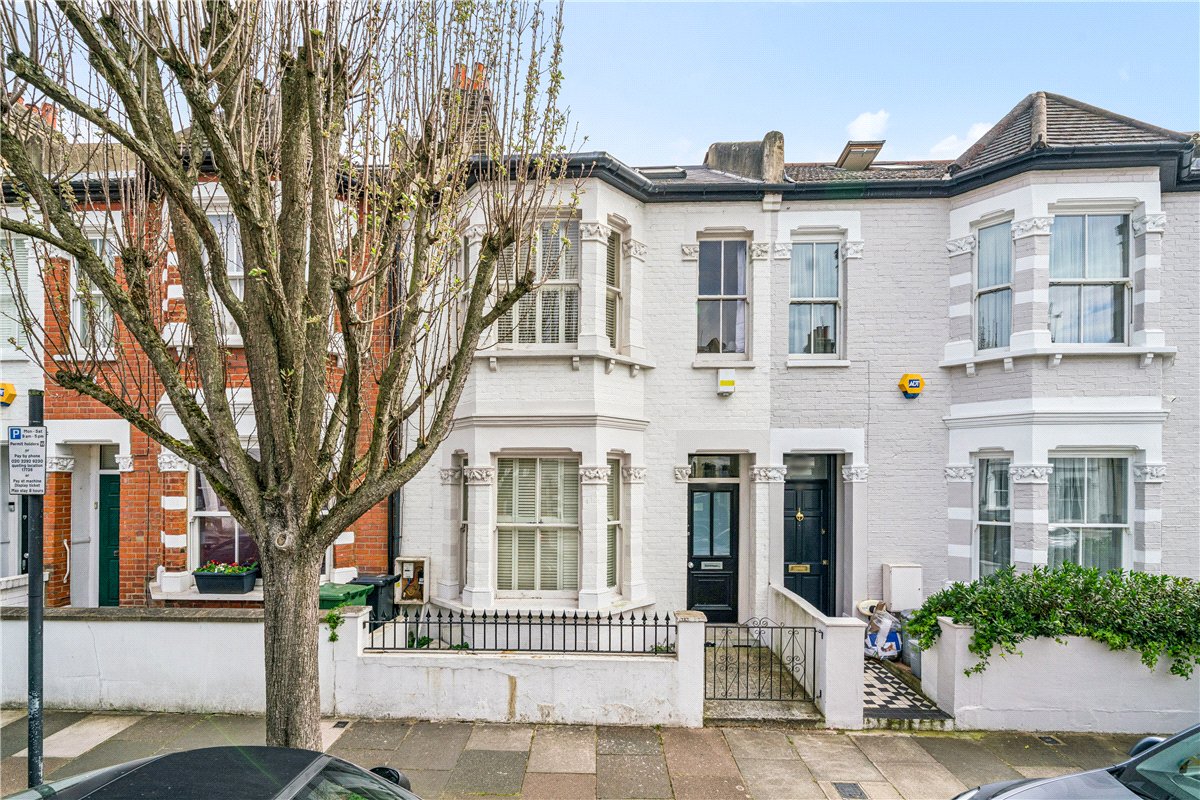 4 bedroom house, Edgarley Terrace, London SW6 - Available