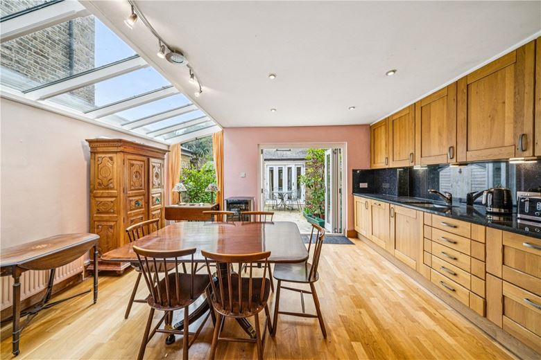 4 bedroom house, Edgarley Terrace, London SW6 - Available