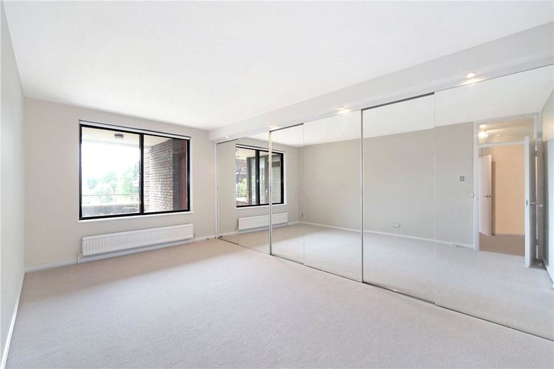 2 bedroom flat, Alder Lodge, 73 Stevenage Road SW6 - Sold