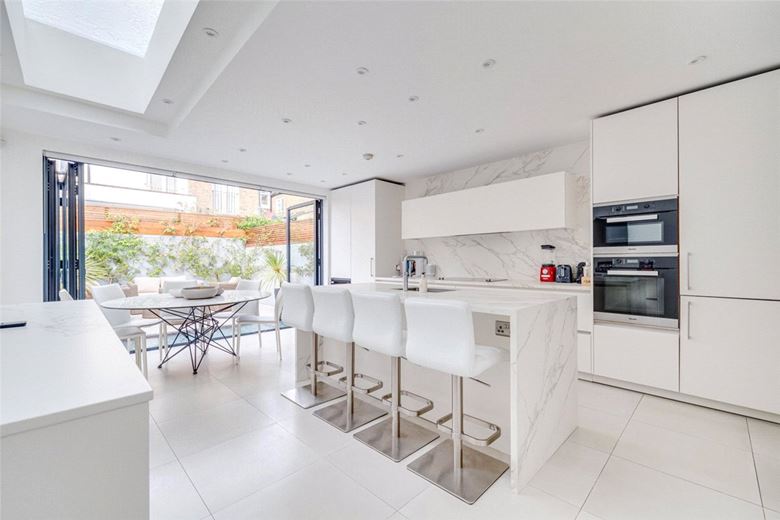 5 bedroom house, Ashington Road, London SW6 - Available