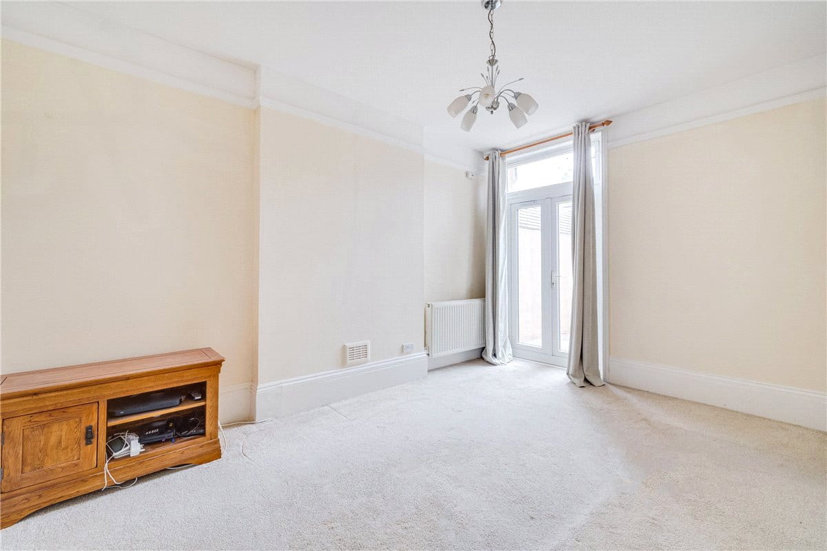 2 bedroom flat, St Andrews Road, London W14 - Sold