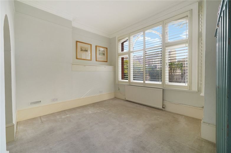 2 bedroom maisonette, Deodar Road, London SW15 - Available