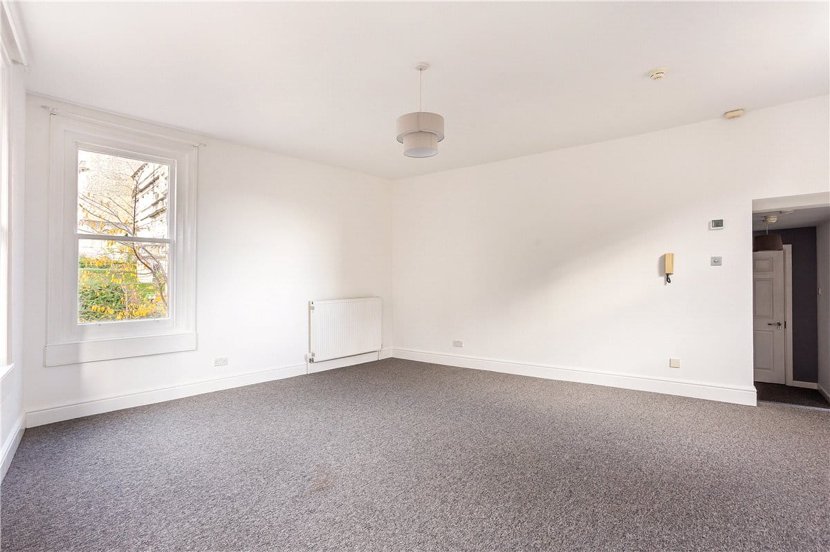 1 bedroom flat, Belvedere, Bath BA1 - Sold STC