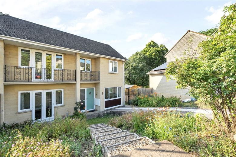 4 bedroom house, Minster Way, Bath BA2 - Available