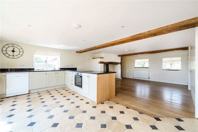 4 bedroom house, Cold Harbour, Great Hinton BA14 - Available