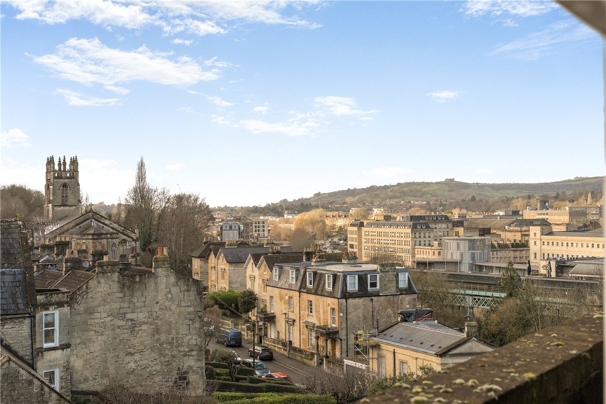 5 bedroom house, Lyncombe Hill, Bath BA2 - Available