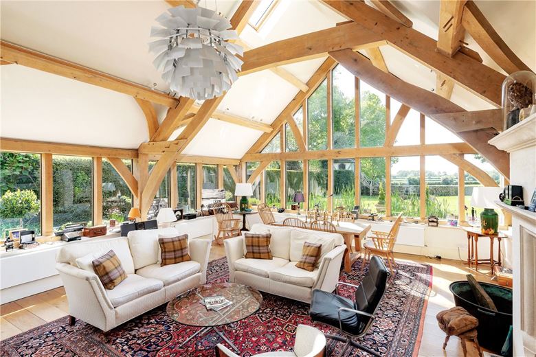 5 bedroom house, Church Road, Biddestone SN14 - Available
