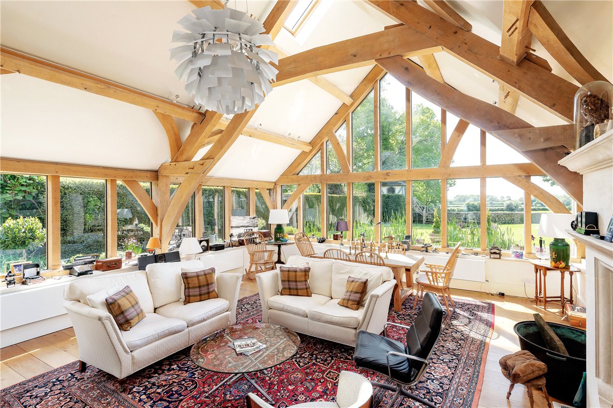 5 bedroom house, Church Road, Biddestone SN14 - Available