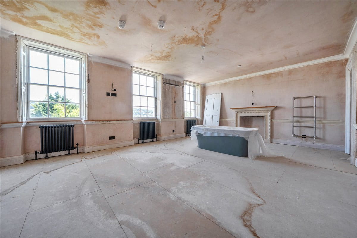 7 bedroom house, Bladud Buildings, Bath BA1 - Available