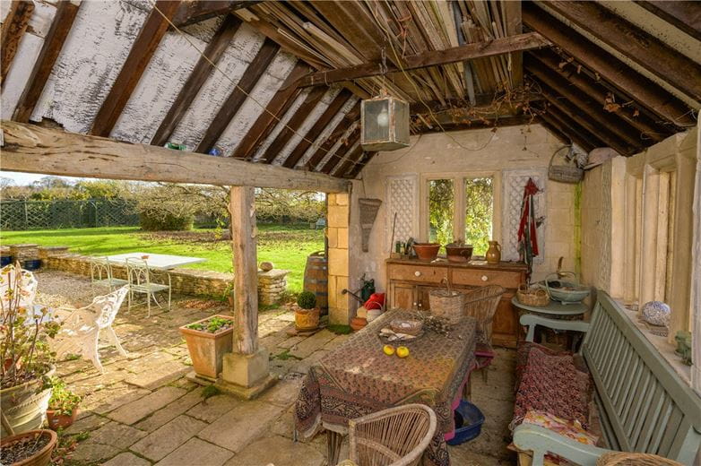 5 bedroom house, West Yatton, Yatton Keynell SN14 - Available