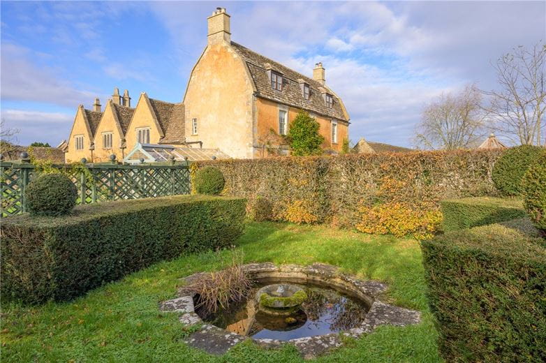 5 bedroom house, West Yatton, Yatton Keynell SN14 - Available