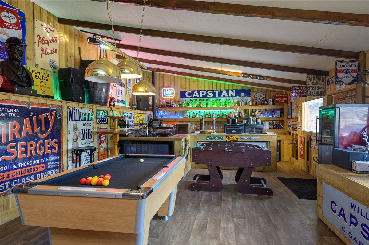 38 acres House, Siston, Bristol BS16 - Available