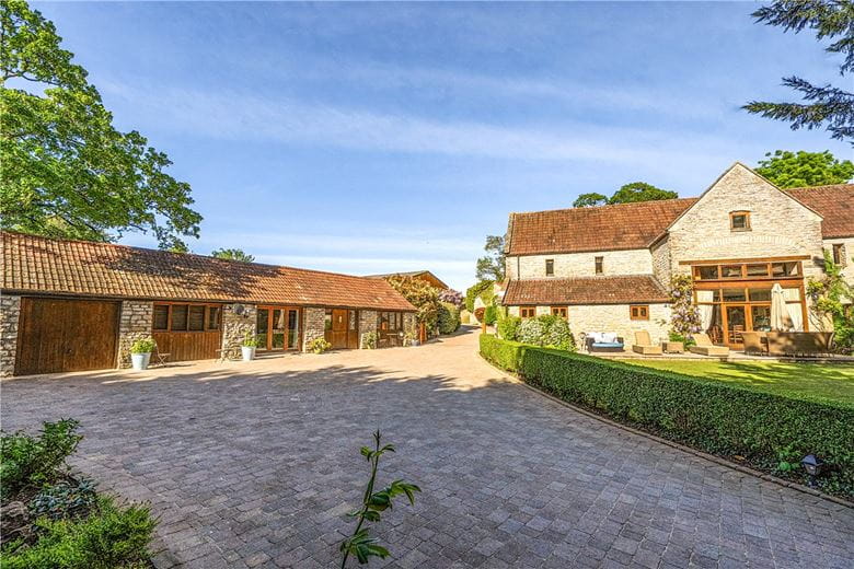 25.6 acres House, Siston, Bristol BS16 - Available