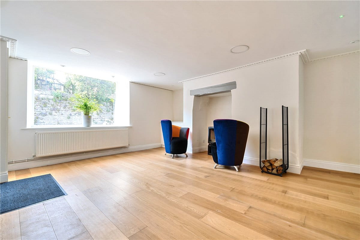 2 bedroom cottage, High Street, Batheaston BA1 - Sold STC