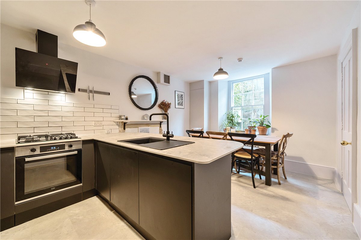 1 bedroom flat, Oxford Row, Bath BA1 - Sold STC